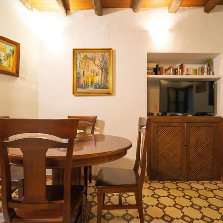 Historic House In The City Center Sevilla Bagian luar foto