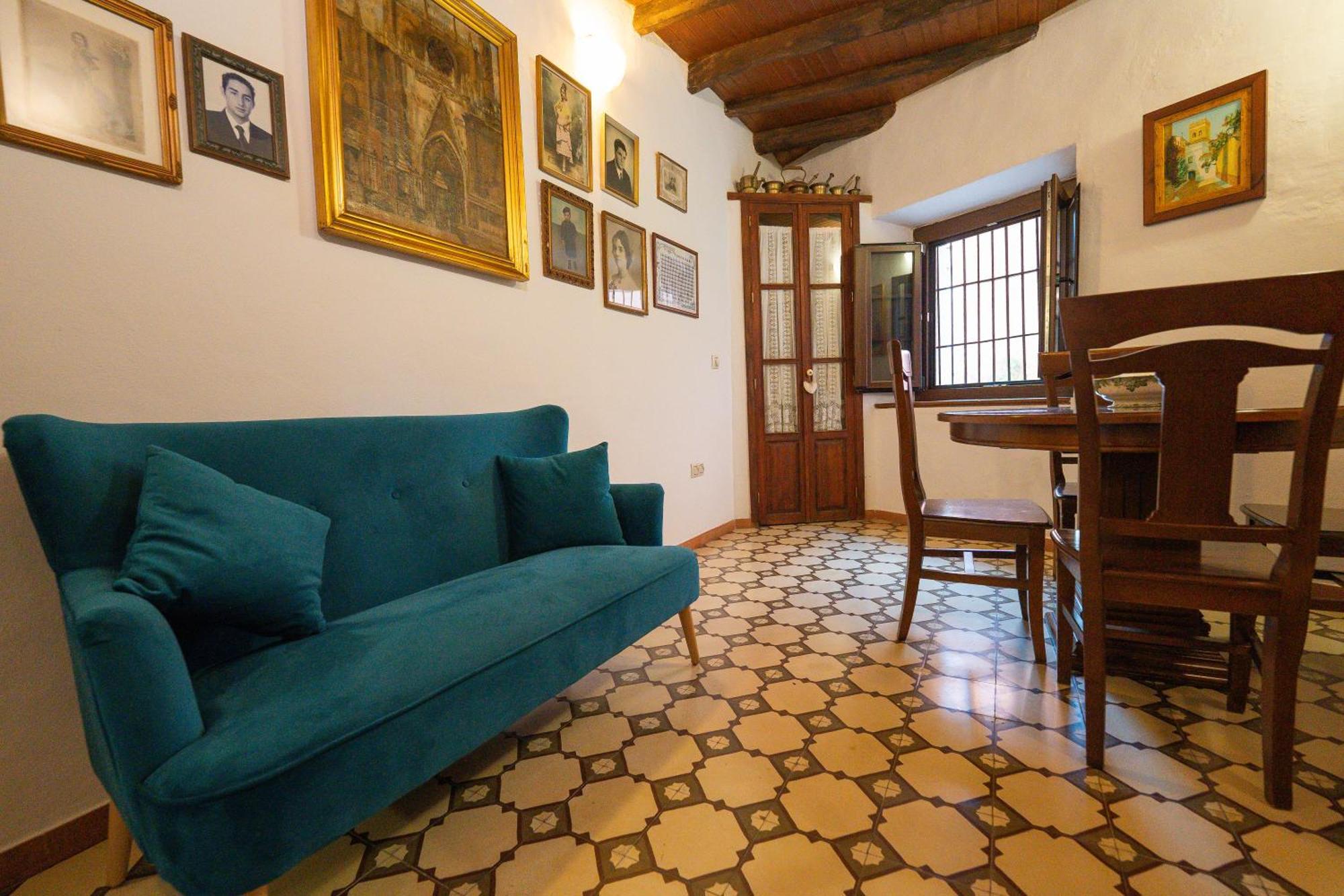 Historic House In The City Center Sevilla Bagian luar foto