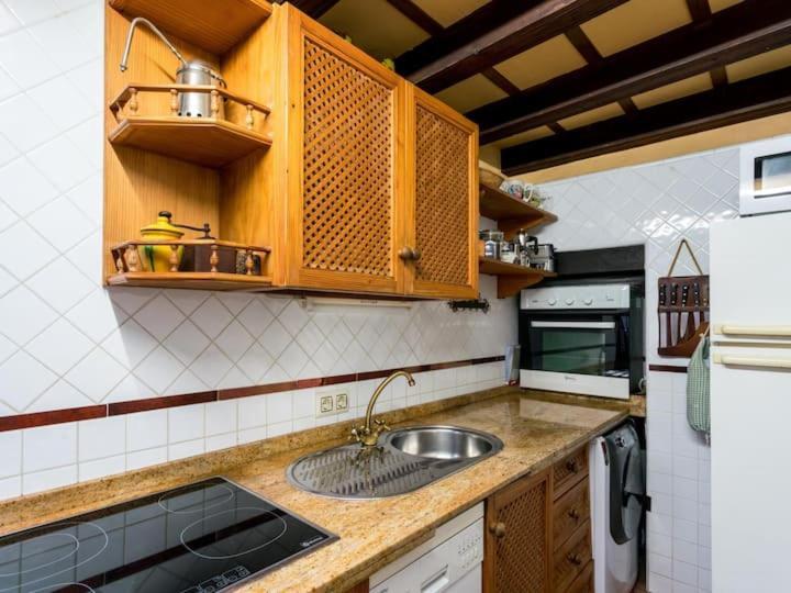 Historic House In The City Center Sevilla Bagian luar foto