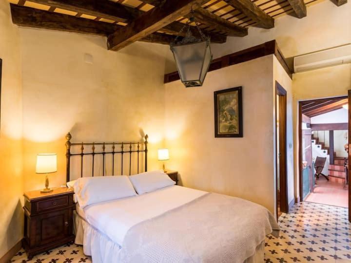 Historic House In The City Center Sevilla Bagian luar foto